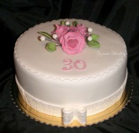 /album/torty-s-kvetmi/dsc06952pic-3ruze-800-jpg/